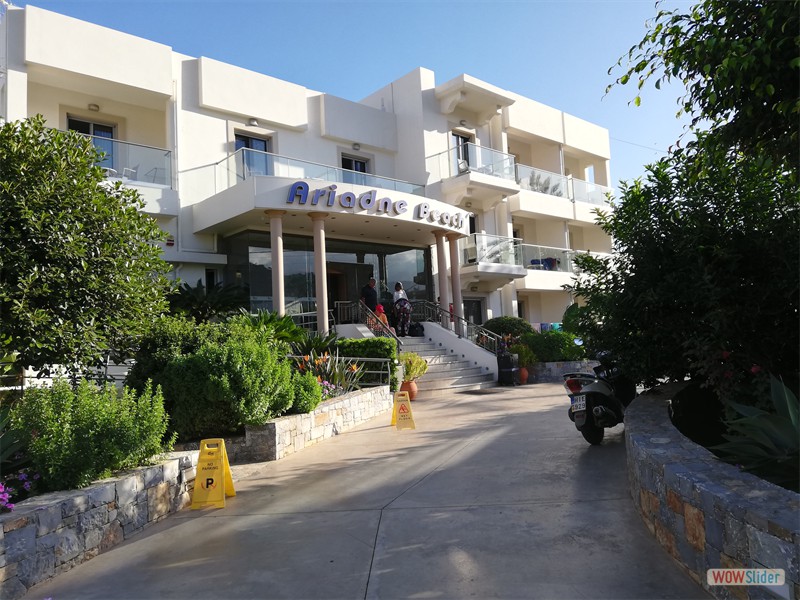 наш отель ARIADNE BEACH MALIA